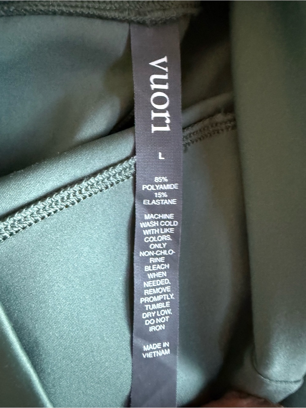 NWOT Vuori Uplift Evolve 7/8 Leggings in Fern - Picture 12 of 14